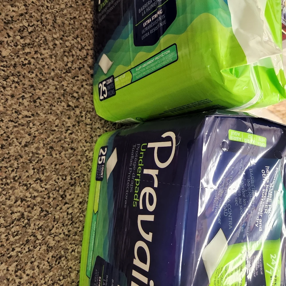 Prevail Underpads - Picture 2 of 3